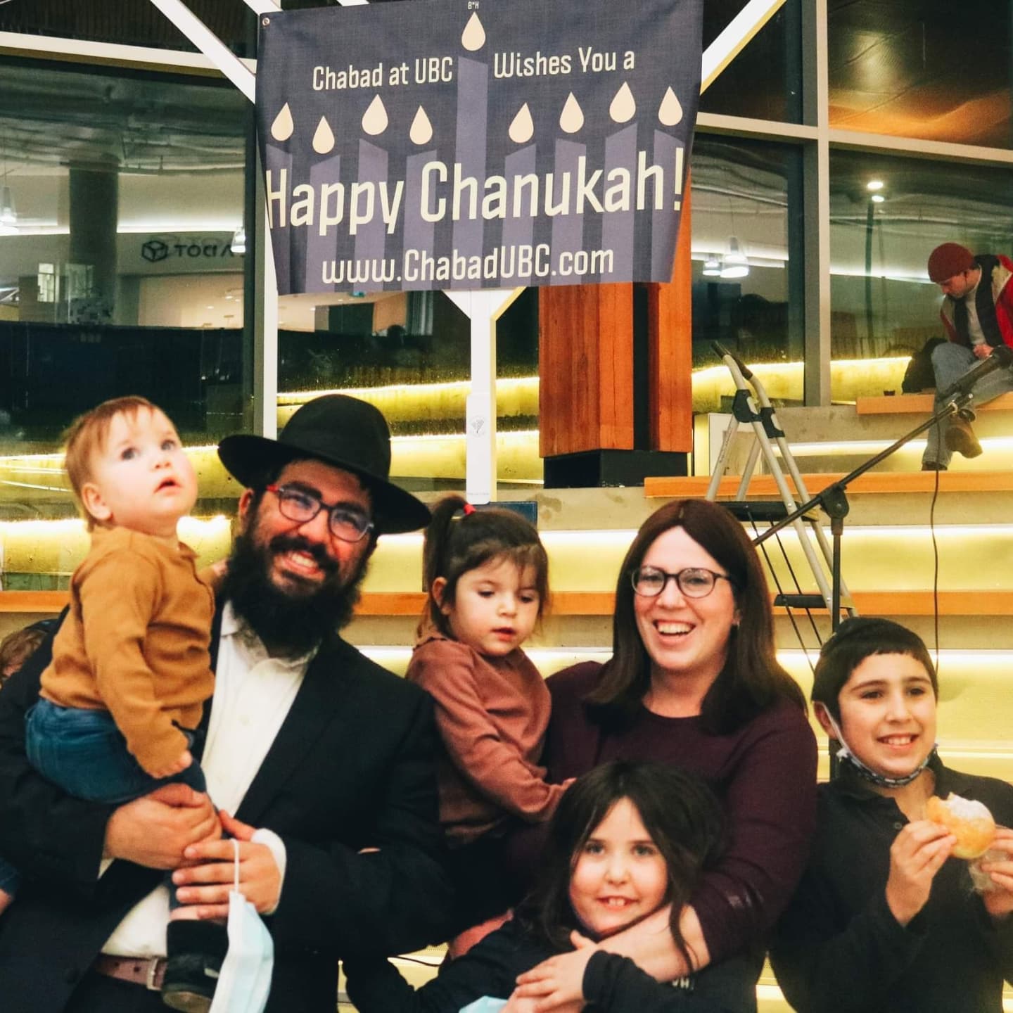 Rabbi I’m even more Chassidic than You - Rabbi Chalom & Esti Loeub  